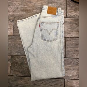 Levi's Ribcage Straight Ankle - Be Frayed Light Wash